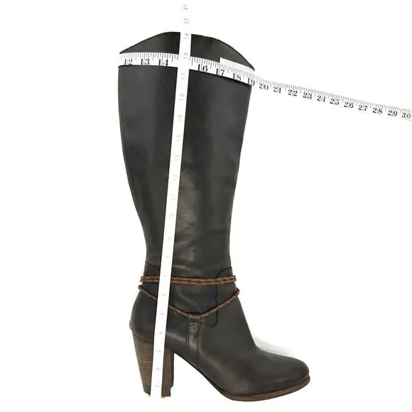 UGG BROWN LEATHER STOCKED BLOCK HIGH HEEL ALMOND TOE TALL/KNEE HIGH BOOTS