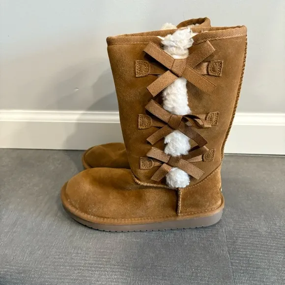 UGG Brown Shearling Boots with Bows  Kids Size Three