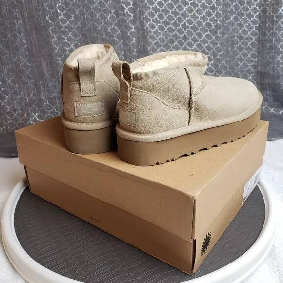 UGG Classic Mini Platform Boots Women 5 Beige Shearling Lined Cozycore