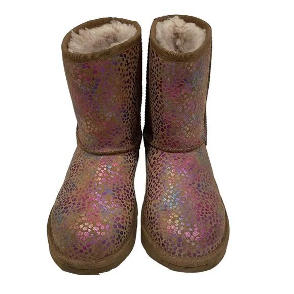 UGG Classic Spots Metallic Shimmery Rainbow Colorful Suede Boots Women’s Size 6