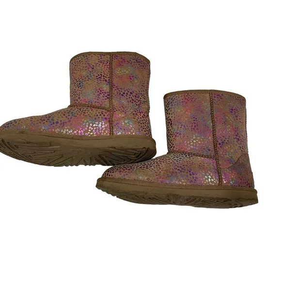 UGG Classic Spots Metallic Shimmery Rainbow Colorful Suede Boots Women’s Size 6