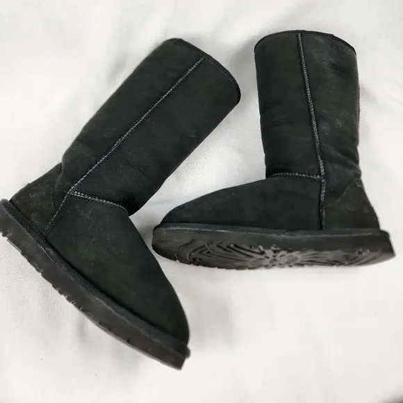 Ugg Classic Tall Black Shearling Boots