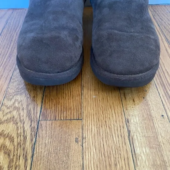 UGG Classic Tall Brown Suede Shearling Boots Size 9