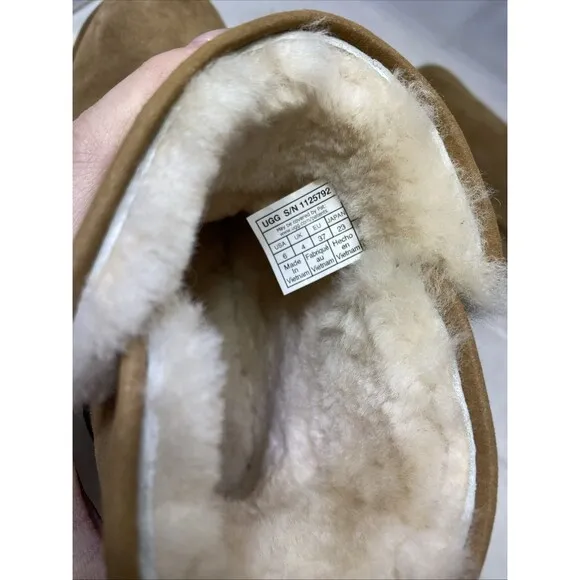 UGG Cory II Shearling Lined Suede Boots Chestnut Women’s Size 6