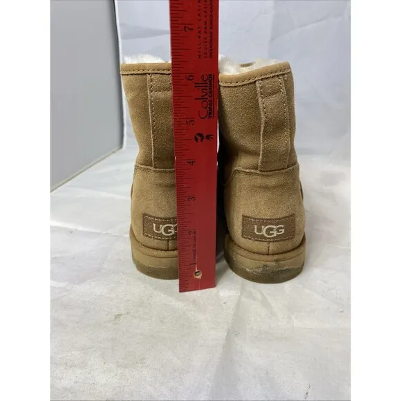 UGG Cory II Shearling Lined Suede Boots Chestnut Women’s Size 6