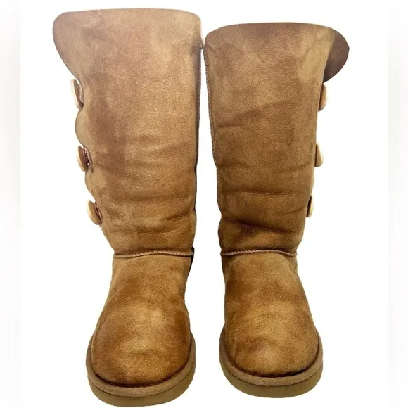 Ugg Eva Brown Suede and Shearling Button Up Boots Womens size 8