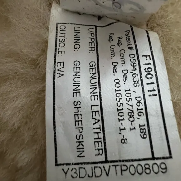 Ugg Eva Brown Suede and Shearling Button Up Boots Womens size 8