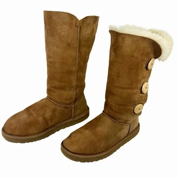 Ugg Eva Brown Suede and Shearling Button Up Boots Womens size 8