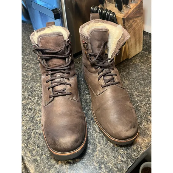 UGG HANNEN TL STOUT BOOTS Brown Distressed w/ Vibram Soles