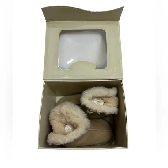 UGG I BOO Shearling Boots INFANTS Size LARGE