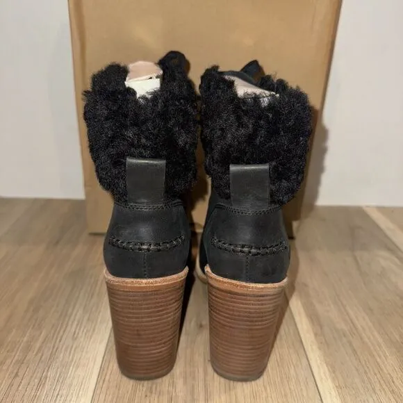 UGG Jaxson Suede &amp; Shearling Women's Boots SZ 10 In Excellent Condition With Box