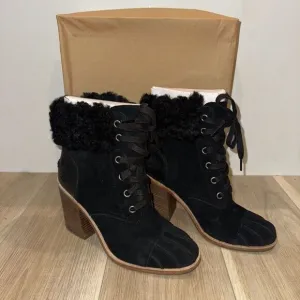 UGG Jaxson Suede &amp; Shearling Women's Boots SZ 10 In Excellent Condition With Box