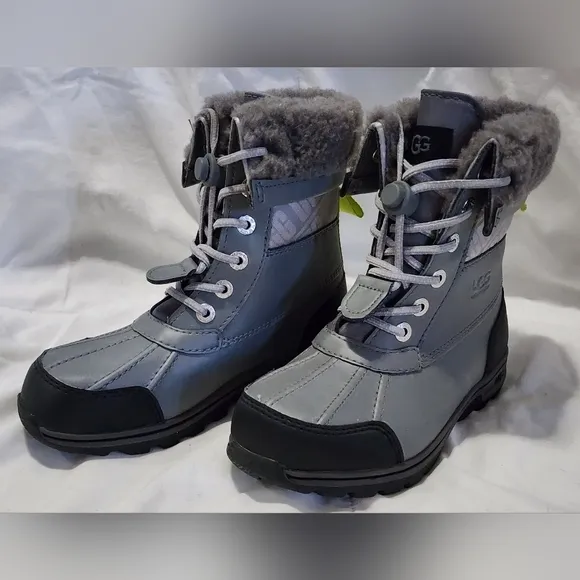 UGG Kids Butte II Gray Winter Boots with Fur Trim