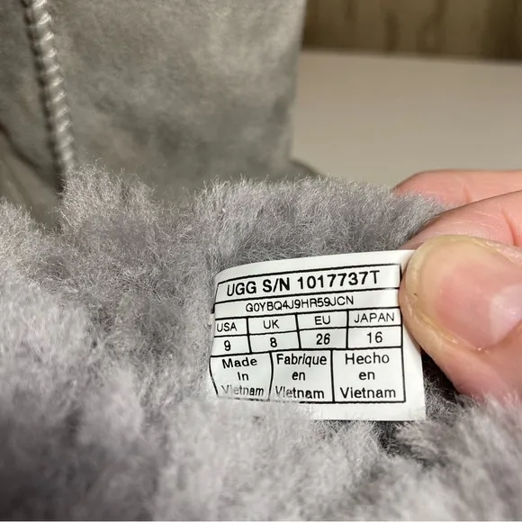 UGG Kids Pala Toddler Girl's 9 Gray Suede Sheepskin Wool Pull On Ribbon 1017737K