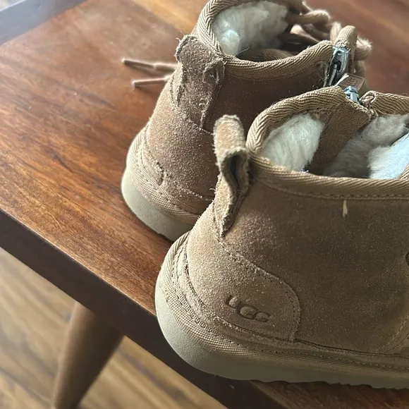 UGG Kids Shearling Boots SZ 10