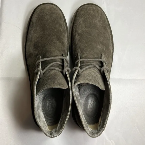 UGG Leighton Chukka Suede Boots, Men’s 13 EU 47 Brown 2-hole lace up, 1005487