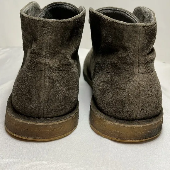 UGG Leighton Chukka Suede Boots, Men’s 13 EU 47 Brown 2-hole lace up, 1005487