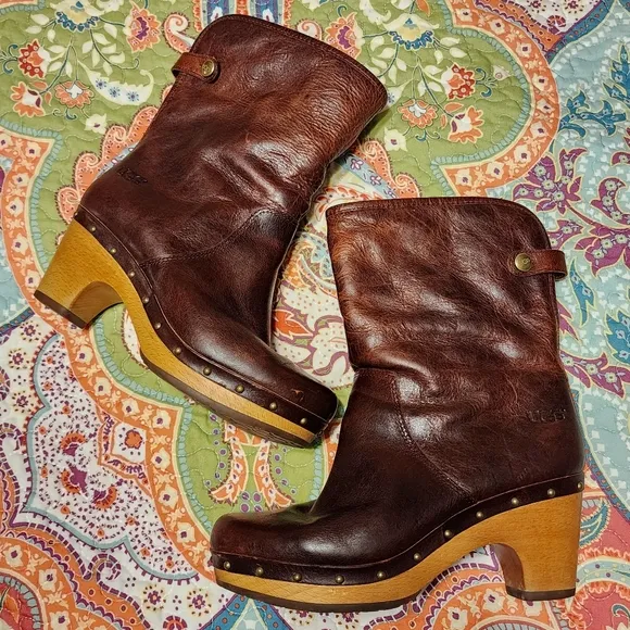 UGG Lynnea Leather Shearling Wood Clog Boots | Size 6