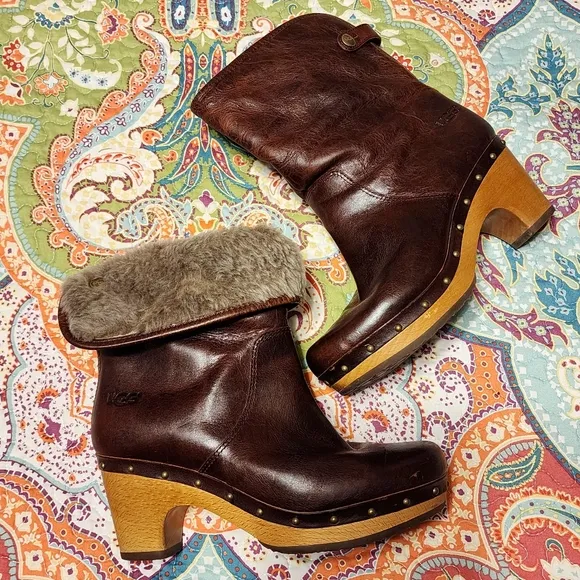 UGG Lynnea Leather Shearling Wood Clog Boots | Size 6