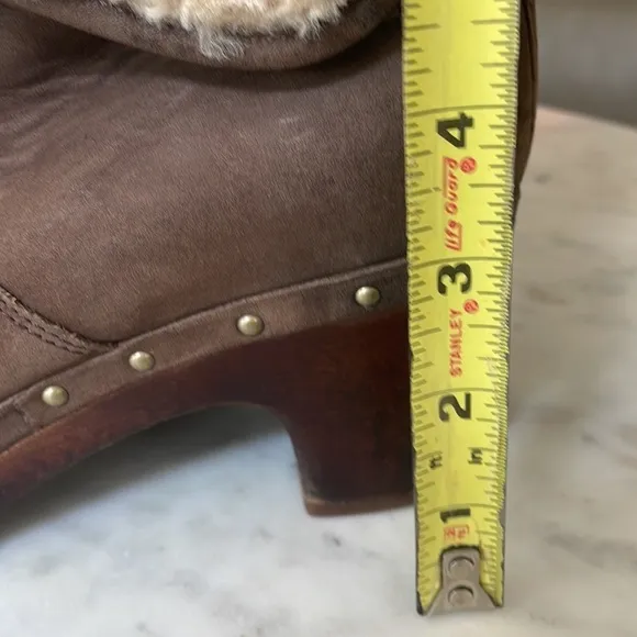 Ugg Lynnea Shearling Clog Boots