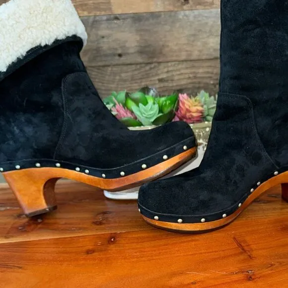 UGG Lynnea Shearling Fold Over Cuff Clog Ankle Boots in black/wooden clog sz 8