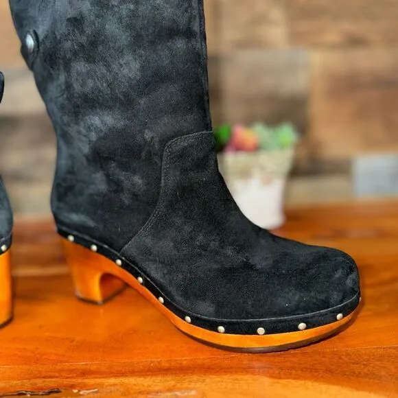 UGG Lynnea Shearling Fold Over Cuff Clog Ankle Boots in black/wooden clog sz 8