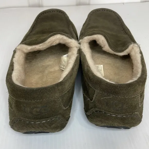 UGG Mens Ascot Slippers Moccasin Toe Sz 10 Olive Green Suede Wool Lining Loafers