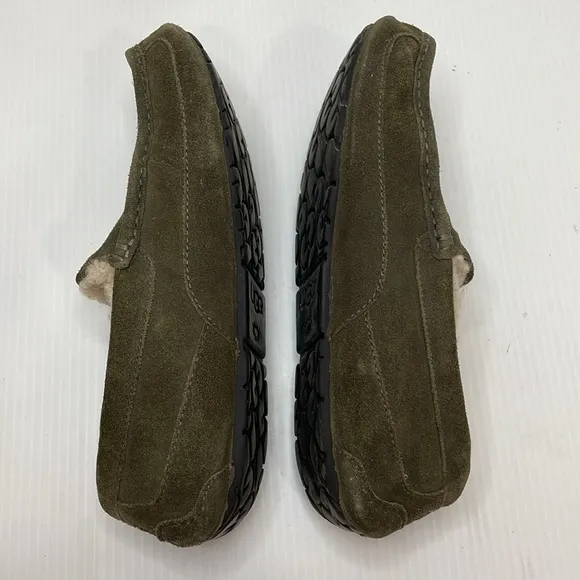 UGG Mens Ascot Slippers Moccasin Toe Sz 10 Olive Green Suede Wool Lining Loafers