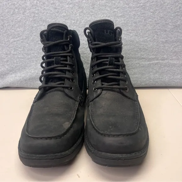 UGG Men’s Barrington Boots Waterproof Black Shearling Lined size 9.5