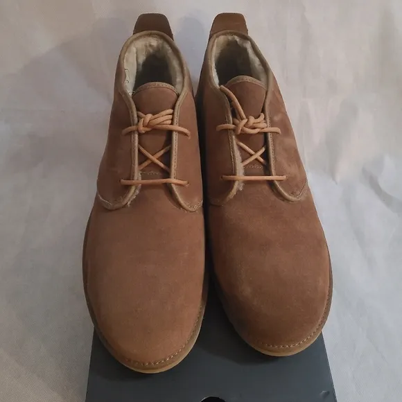 UGG Men's Maksim Chukka Boots in Tamarind Color Sz 17, 18