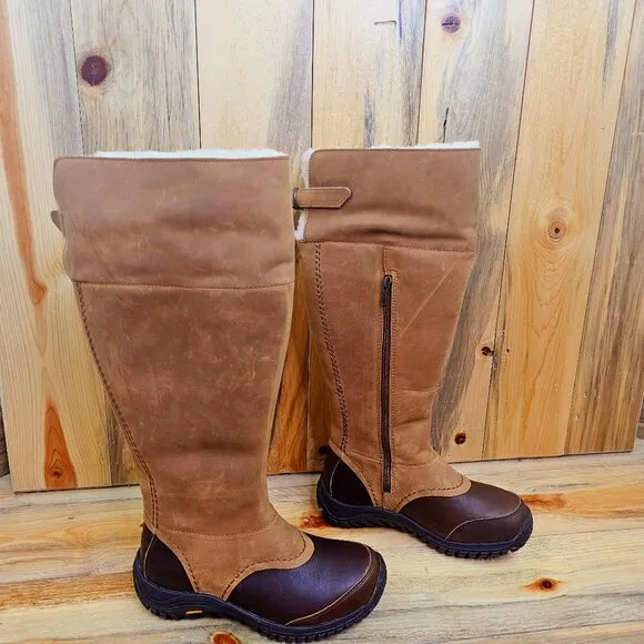 UGG Miko Waterproof Lined Boots Leather / Sheepskin Size 7