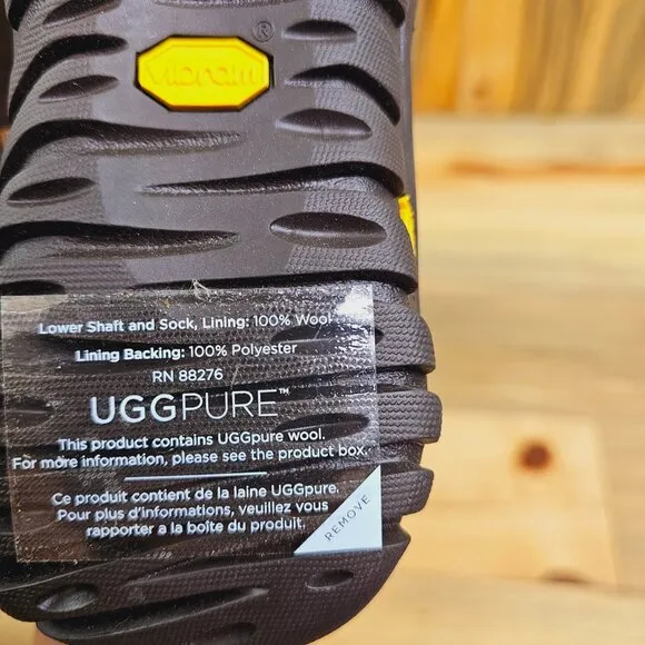 UGG Miko Waterproof Lined Boots Leather / Sheepskin Size 7