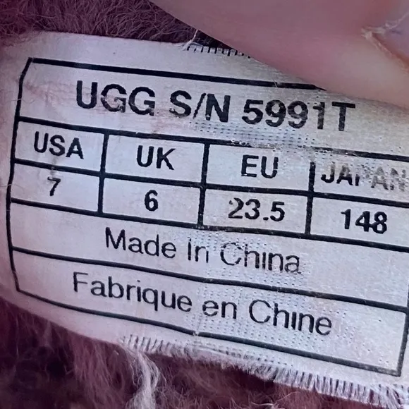 UGG Mini Bailey Button Boots Girls Sz 7 Pink Shearling Fur Lined Suede