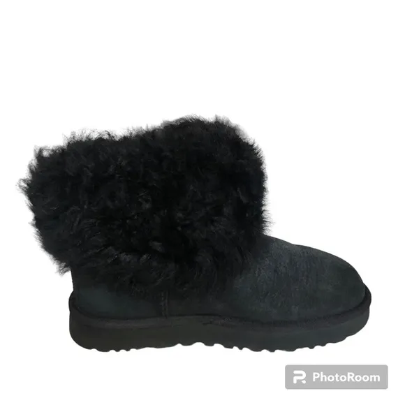 UGG Mini Toscana Cuff Fluff Black Sheepskin Suede Shearling Boots Women’s