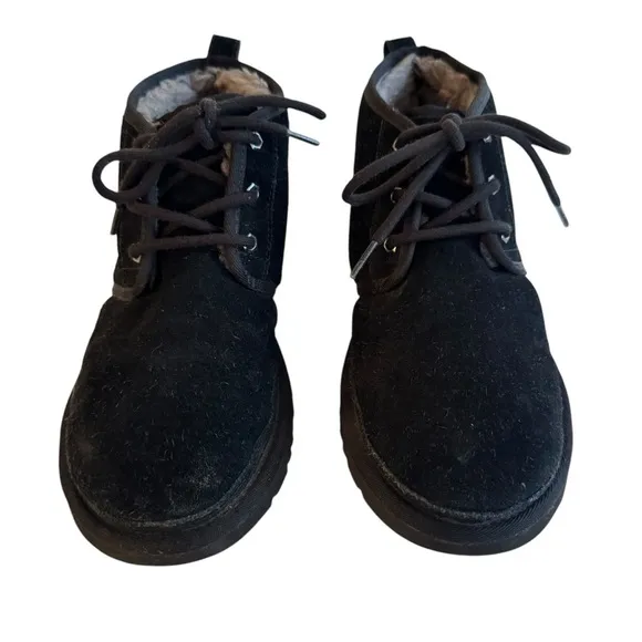 UGG Neumel Black Suede Shearling Lined Chukka Boots - Men’s Size 9