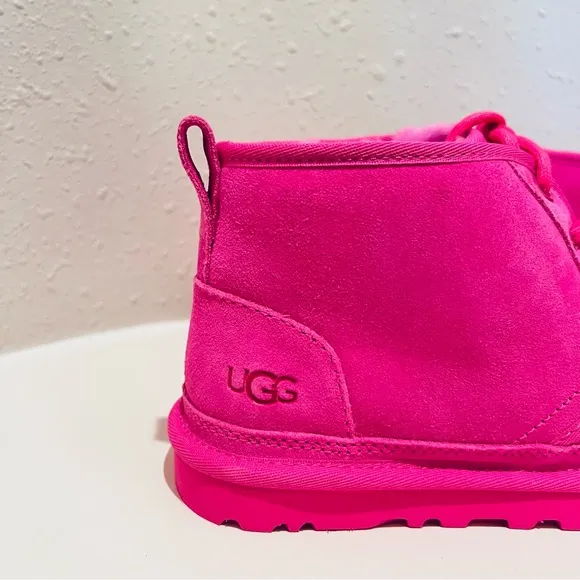 UGG Neumel Classic Hot Pink Women’s Chukka Boots Size 6 NWT