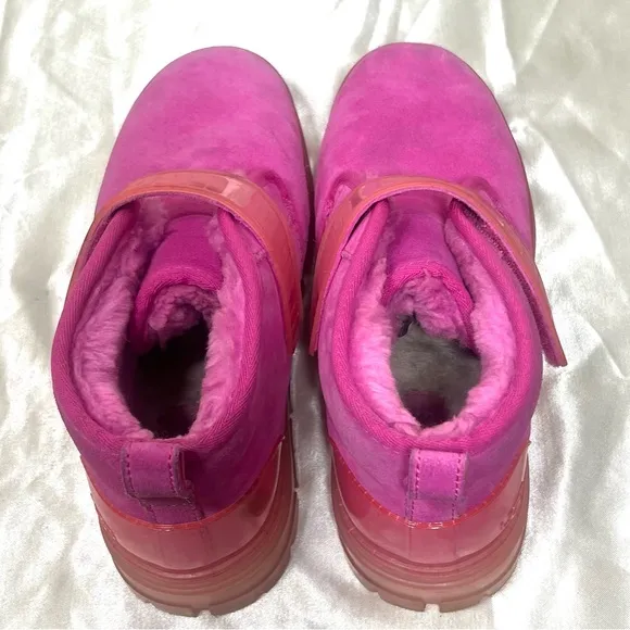 UGG Neumel Clear Chukka Boot Hot Pink Suede Wool Shearling Lined Size 8