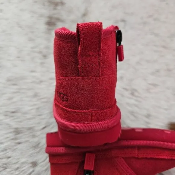 UGG Neumel II Toddler Boy or Girl Shearling Chukka Boots in Red NEW