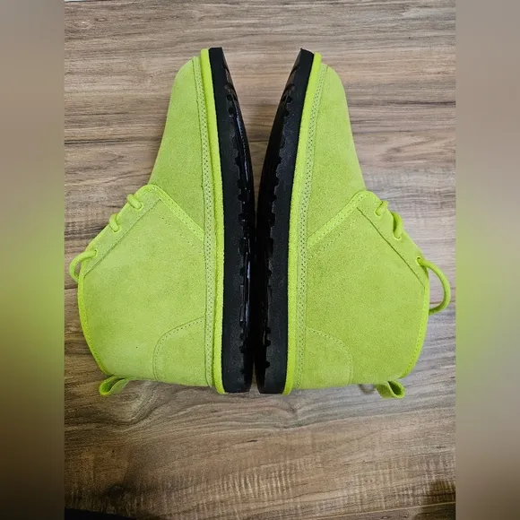 UGG Neumel Suede Chopd Chukka Boots  Key Lime &amp; Black, US 10