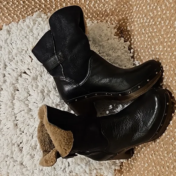 Ugg Platform Boots