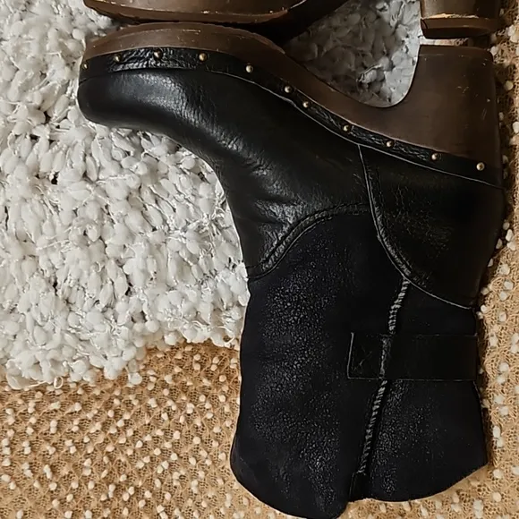 Ugg Platform Boots
