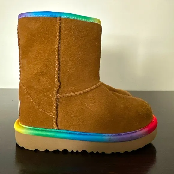 Ugg Rainbow Genuine Shearling Lined Boot Toddler Chestnut Boots Toddler Size 9