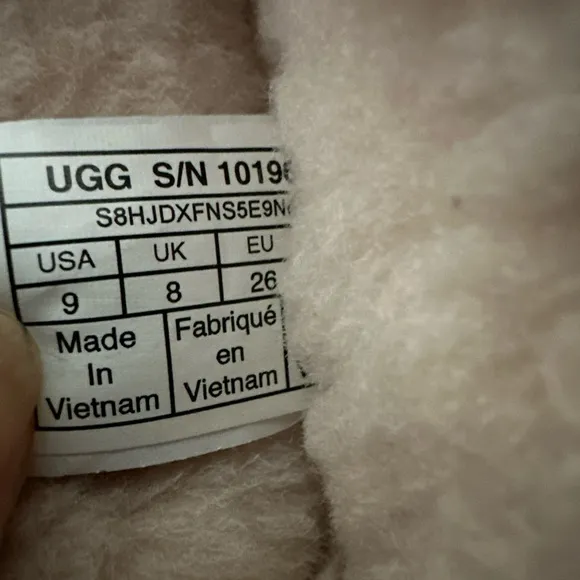 Ugg Rainbow Genuine Shearling Lined Boot Toddler Chestnut Boots Toddler Size 9