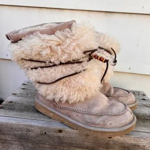 UGG Rainier Style 5189 LE Suede Shearling Boots Size 8