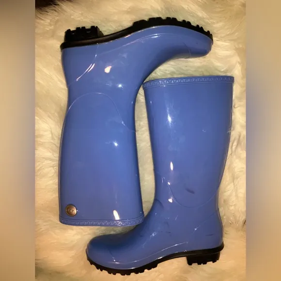 UGG Shaye Rubber Shearling Lined Glossed Rain Boot