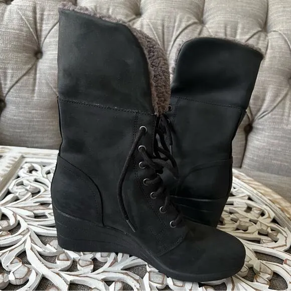 UGG Shearling Wedge Heel Boots Women’s 8