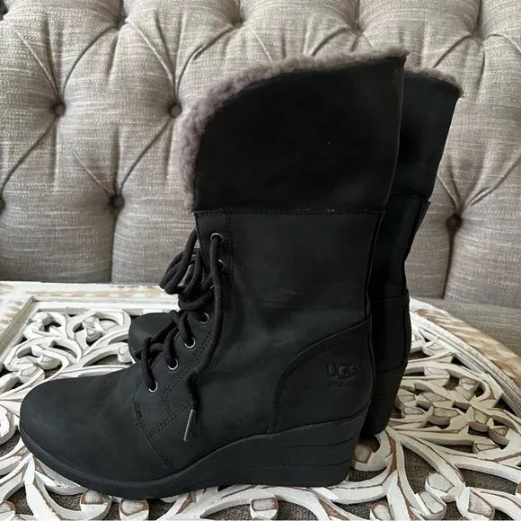 UGG Shearling Wedge Heel Boots Women’s 8