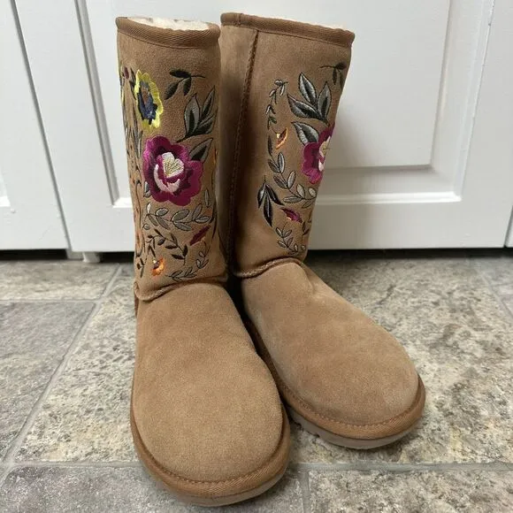 UGG Size 6 Juliet Chestnut‎ Tan Suede Floral Embroidered Shearling Boots RARE