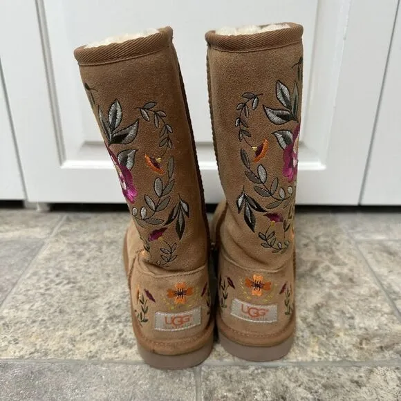 UGG Size 6 Juliet Chestnut‎ Tan Suede Floral Embroidered Shearling Boots RARE