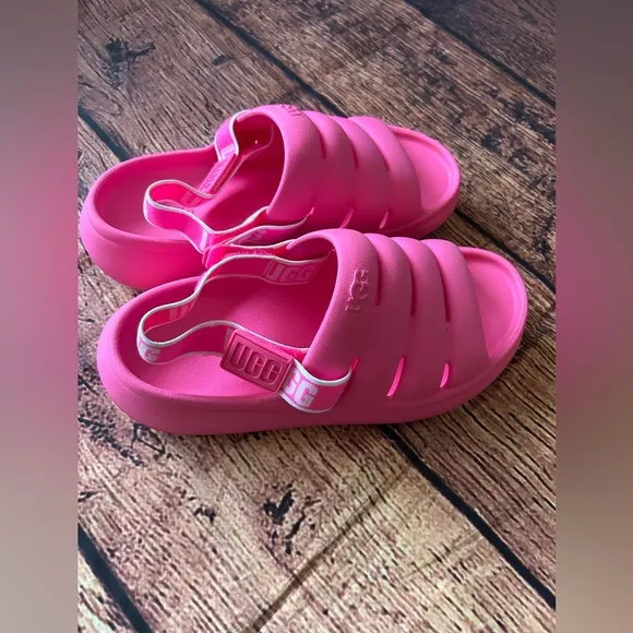 UGG SPORT YEAH Water-Resistant Slingback  sandals PINK size 5